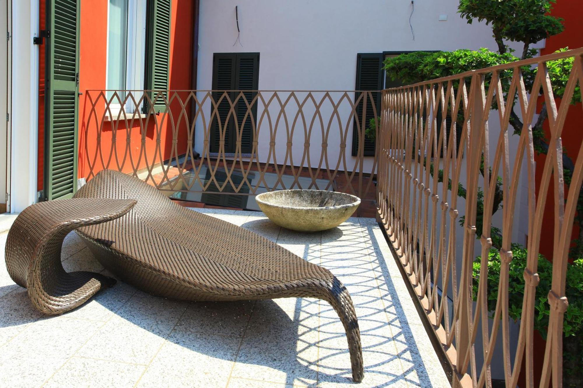 Hotel Ponti Angera Exterior foto